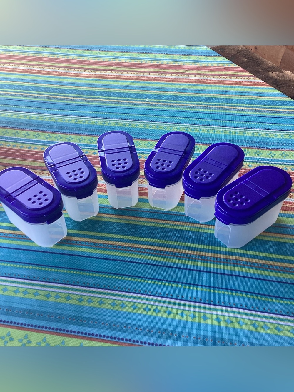 Tupperware Modular Mates Small Spice Containers - set of 6 in blue